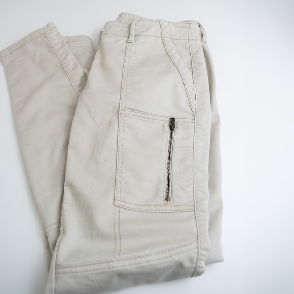 New York & Company Stretch Cargo Skinny Leg Size 2 - Picture 5 of 5